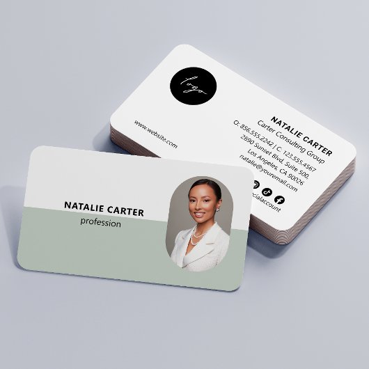 QR CODE Logo OVAL Foto Professioneel SAGE GROEN Visitekaartje