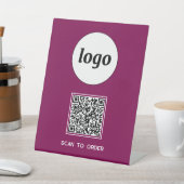 QR Code Logo Zakelijke Scan Om Magenta Roze Te Bes Reclamebord Met Voetstuk (Insitu)