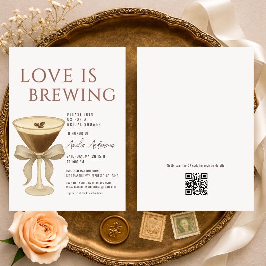 QR Code Love is Brewing Martini Bridal Shower Kaart
