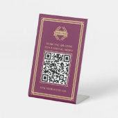 QR Code Menu Logo Contactloos Classic Plum Gold Reclamebord Met Voetstuk (Voorkant)