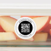 QR-code met bedrijfsnaam bewerkbare cirkelvormige Labels (Aangebracht)