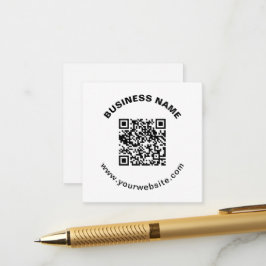 QR-code met bedrijfsnaam vet cirkelvormige tekst Informatiekaartje
