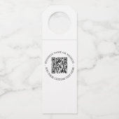 QR-code | Minimale, eenvoudige, eenvoudige witte s Flessenhanger (Voorkant)