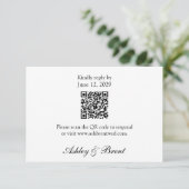 QR Code Minimalistische Klassieke Zwart Witte RSVP Kaartje (Staand voorkant)