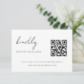QR Code Minimalistische RSVP Bruiloft Website Informatiekaartje (Staand voorkant)