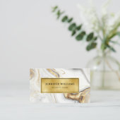 QR-code Modern Gold White marmer Elegant Visitekaartje (Staand voorkant)