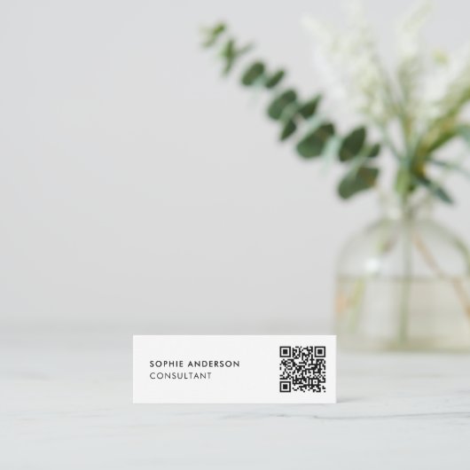 QR-code | Modern minimalistisch zuiver wit Mini Visitekaartje (Staand voorkant)
