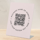 QR-code | Moderne Business Blush Pink Professional Reclamebord Met Voetstuk