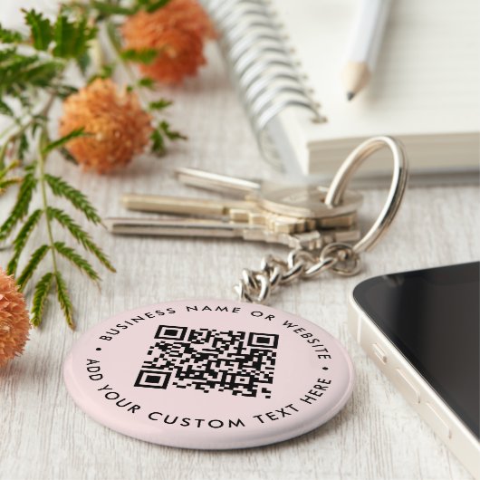 QR-code | Moderne zakelijke Blush roze ronde Sleutelhanger (Zijkant)
