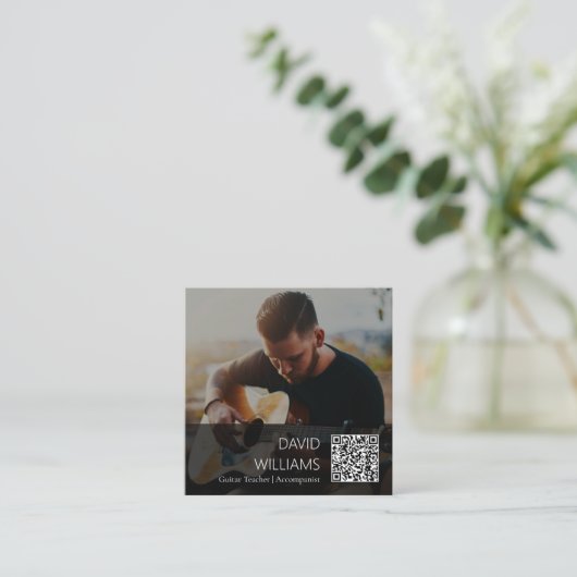 QR Code Photo Music Teacher Singer Songwriter Vierkante Visitekaartje (Staand voorkant)