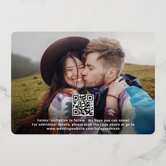 QR Code Retro Script 2 Fotobruiloft Opslaan Datum Folie Uitnodiging (Achterkant)