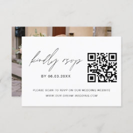 QR-code RSVP-fotowebsite met minimalistische bruil RSVP Kaartje