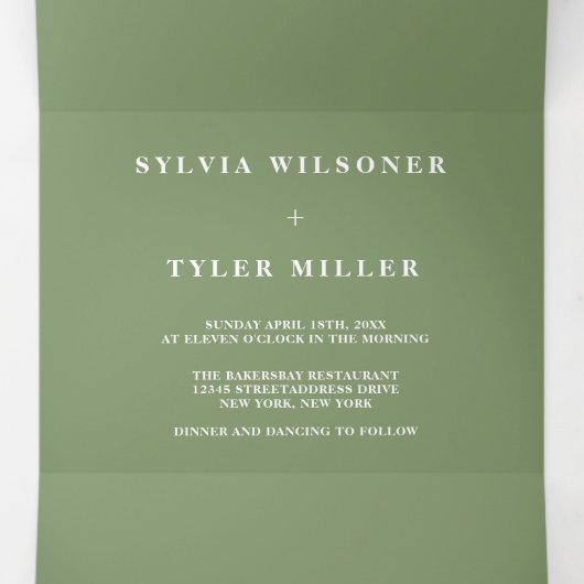 QR Code Sage Minimalist Photo Weddenschap Drieluik Uitnodiging (Binnenkant midden)