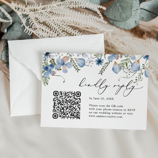 QR-code Stusty Blue Waterverf Floral Wedding RSVP Kaartje