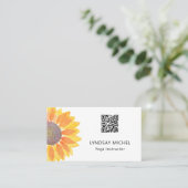 QR-code Sunflower Yoga Instructor Visitekaartje (Staand voorkant)