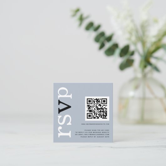 QR-code Typografie Dusty Blue Wedding Online RSVP Informatiekaartje (Staand voorkant)