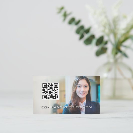 QR-code | Vrouw voor bedrijven Visitekaartje (Staand voorkant)