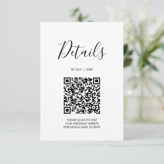 QR-code Weddenschap Details Sage Groen RSVP Kaartje (Staand voorkant)