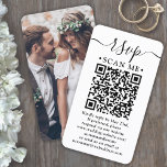 QR Code Wedding Website RSVP Fotobijlage Kaart Visitekaartje<br><div class="desc">Deel één van uw verloving of trouwfoto's en vereenvoudig RSVP reacties met de chic moderne QR-codesledenkaarten. Afbeelding en alle tekst zijn eenvoudig aan te passen. (AFBEELDING PLACEMENT TIP: Een gemakkelijke manier om een foto precies te centreren hoe u wilt is het te bebouwen alvorens aan de website van Zazzle te...</div>