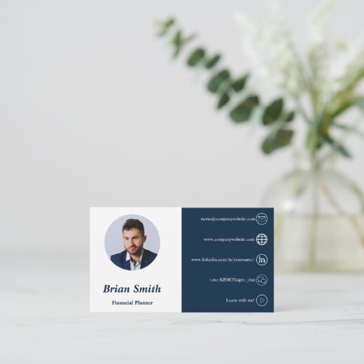 QR Code Witte en Blauwe Financiële Planner Visitekaartje (Staand voorkant)