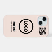 QR Code Zakelijk Social Media Blush iPhone 15 Case (Achterkant horizontaal)