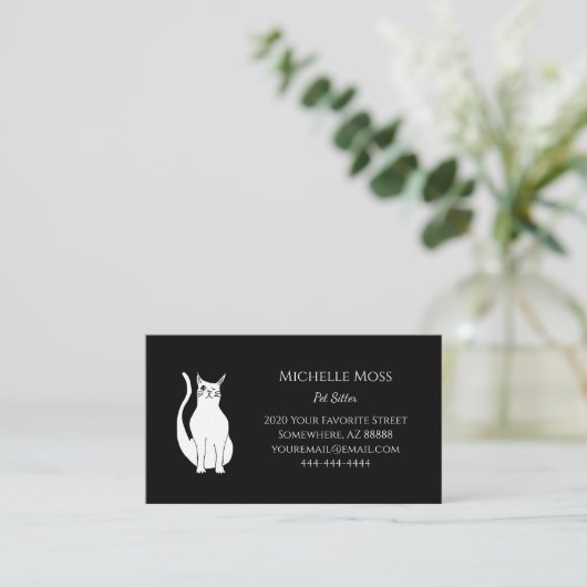 QR-code Zwart Wit Kat Pet Sitter Scannable Visitekaartje (Staand voorkant)