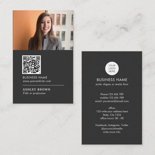 QR-codenetwerk modern onroerend goed in logo Visitekaartje (Voorkant / Achterkant)