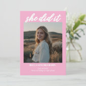 Qr Modern Trendy Script afstuderen aankondiging (Staand voorkant)