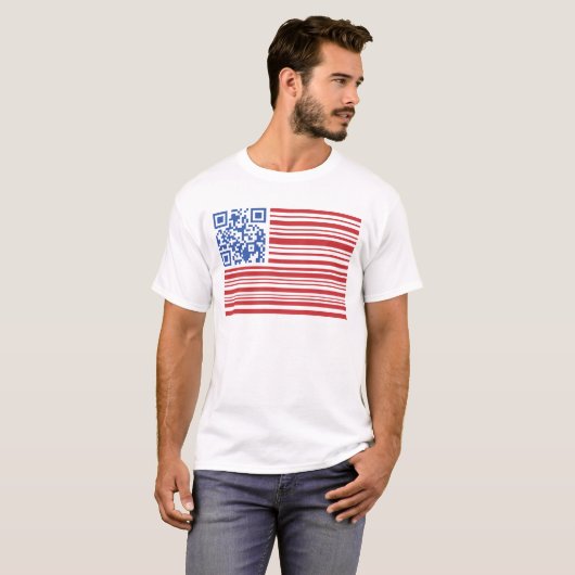 QSA- USA FLAG-QR CODE by QRAZY Q T-shirt (Voorkant volledig)