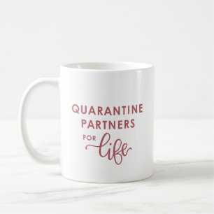 Quarantine Partners voor Life Coronavirus (roze) Koffiemok