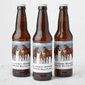 Quarter-paarden van de baai in sneeuw bier etiket (Flessen)