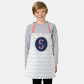 Quatrefoil Chevron Patroon Koraal Monogram Schort (Gedragen)