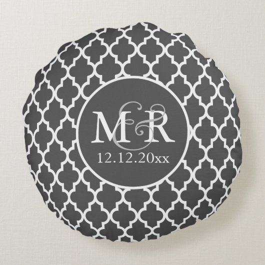 Quatrefoil Monogrammed Bruiloft Grijs en Wit V2 Rond Kussen (Achterkant)