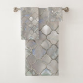 Quatrefoil Moroccan Pattern Moeder van Pearl Bad Handdoek (Insitu)