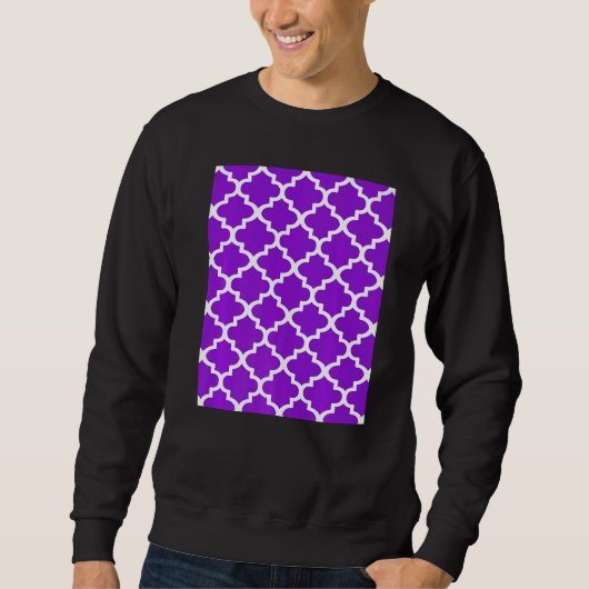 Quatrefoil Pattern In White Outline On Purple Trui (Voorkant)