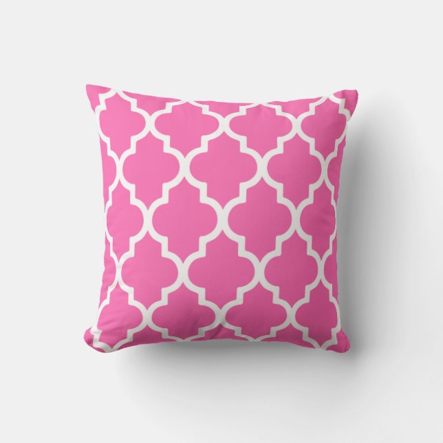 Quatrefoil Pillow / Hot Pink Kussen (Voorkant)