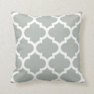 Quatrefoil Pillow in Silver Grey Kussen