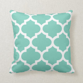 Quatrefoil Pillow in Turquoise Kussen