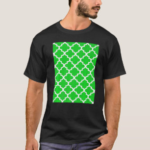 Quatrefoliepatroon in wit overzicht op zomergraf t-shirt
