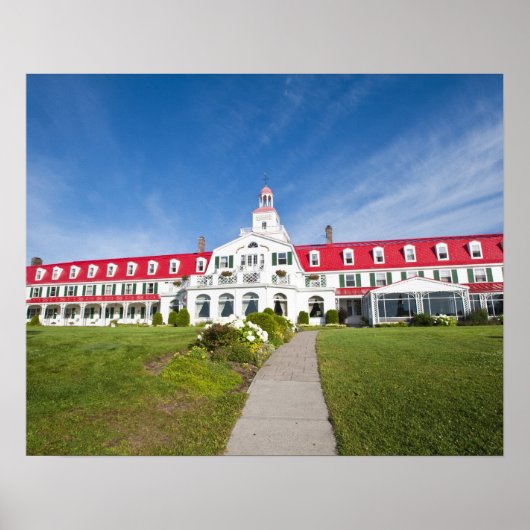 Quebec, Canada. Historic Hotel Tadoussac Poster (Voorkant)