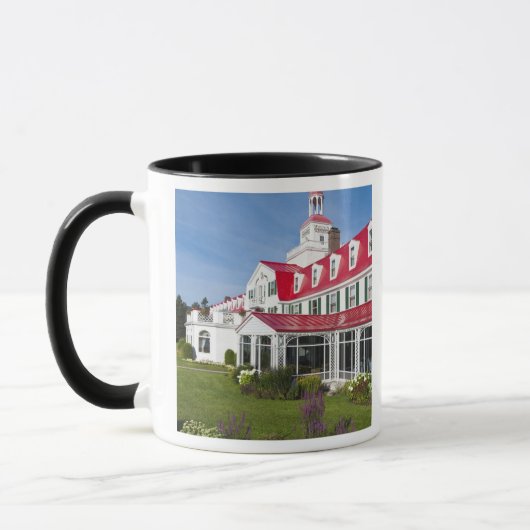 Quebec, Canada. Historisch Hotel Tadoussac, 2 Mok (Links)
