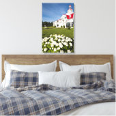 Quebec, Canada. Historisch Hotel Tadoussac, 3 Canvas Afdruk (Insitu (Slaapkamer))