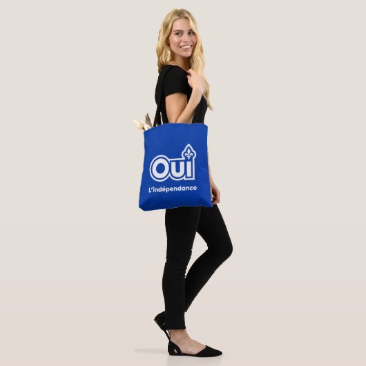 Quebec OUI Onafhankelijkheid Tote Bag (Op model)