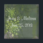 Queen Anne's Lace Wedding Favor Magnet<br><div class="desc">Deze koningin Anne's Lace Wedding Favor Magnet is geweldig voor de lente- of zomerbruiloft. Zoek de passende Uitnodigingen van het Wedden,  de Markeringen van de Favor,  RSVP en sparen de Mededelingen van de Datum.</div>