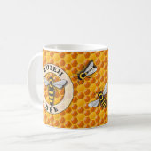 Queen Bee Honeycomb Koffiemok (Voorkant links)