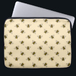 Queen Bee Pattern Laptop Sleeve<br><div class="desc">honingbijenpatronen zijn een leuke en stijlvolle manier om een vleugje retro charme toe te voegen aan uw interieur. Bekijk dit vintage stijlontwerp met een groep bijen.</div>