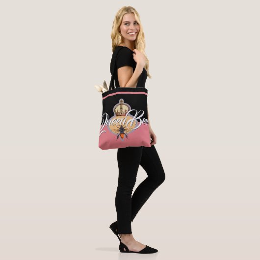 Queen Bee Tote Bag (Op model)