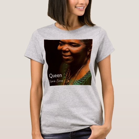 Queen Cesaria Evora T-shirt (Voorkant)