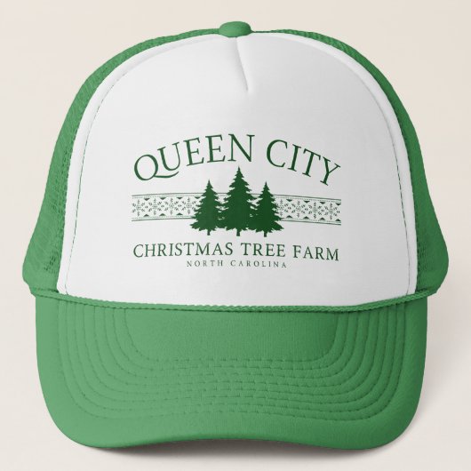 Queen City Christmas Tree Boerderij, North Carolin Trucker Pet (Voorkant)