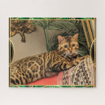 Queen Luna Bengal Cat als Art Deco Legpuzzel<br><div class="desc">Je mag verliefd worden op koningin Luna... op het verbluffende Bengaal Kat... die naar haar bewonderende publiek staart... in een passende Art Deco setting. Grootte: beschikbaar als 16x20 en 520 stuks en kleiner. Deze puzzels zijn gemaakt van stevige kartonnen dozen en zijn op een spaanplaat gemonteerd en zijn in levendige...</div>